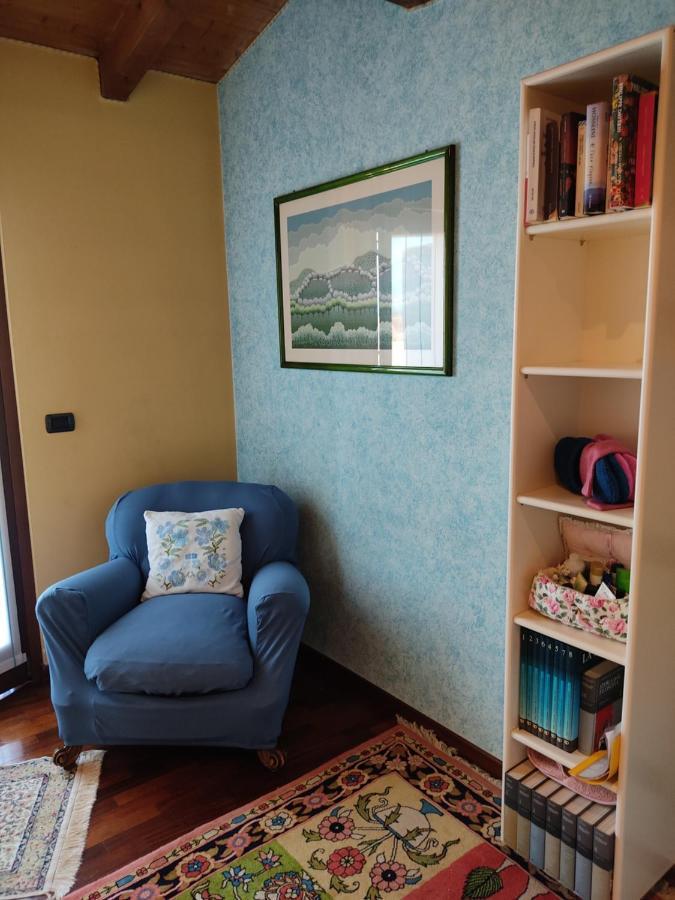 Lovely Casa Paola Villlafranca Centro Zimmer Rooms ヴィッラフランカ・ディ・ヴェローナ エクステリア 写真